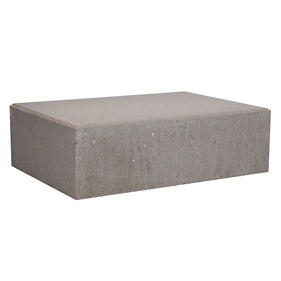Beton-Blockstufen grau